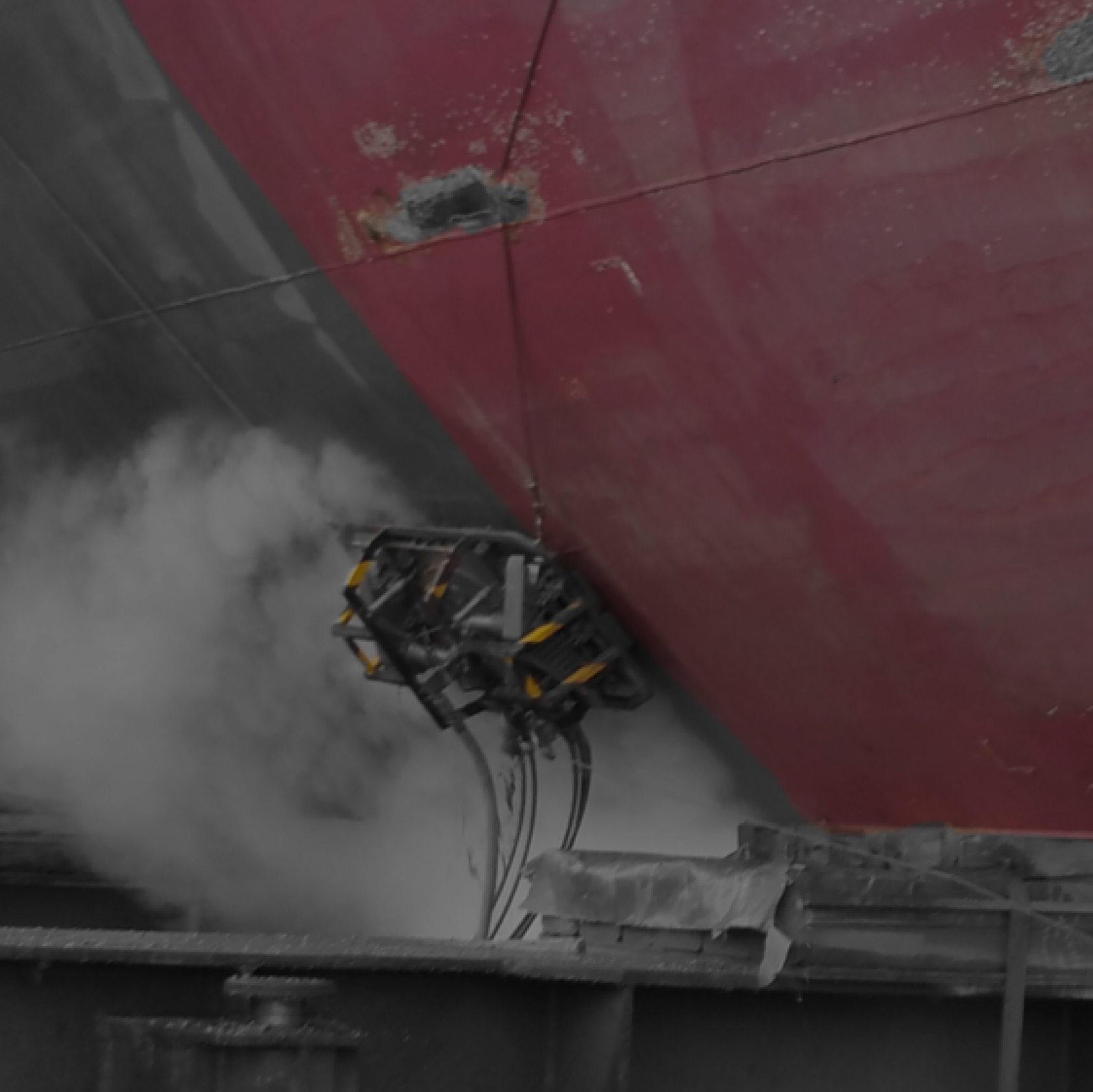 VESSEL & TANK CLEANING